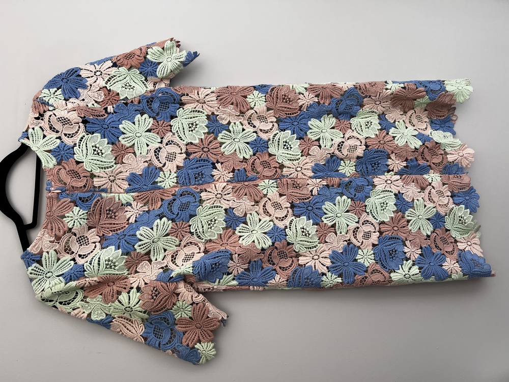 Crochet pastel floral multicoloured shift dress - Picture 3 of 10